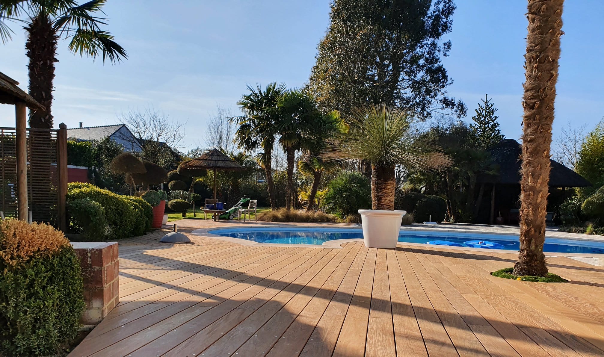 Réalisation d’une terrasse en Ipé posée sur plots …